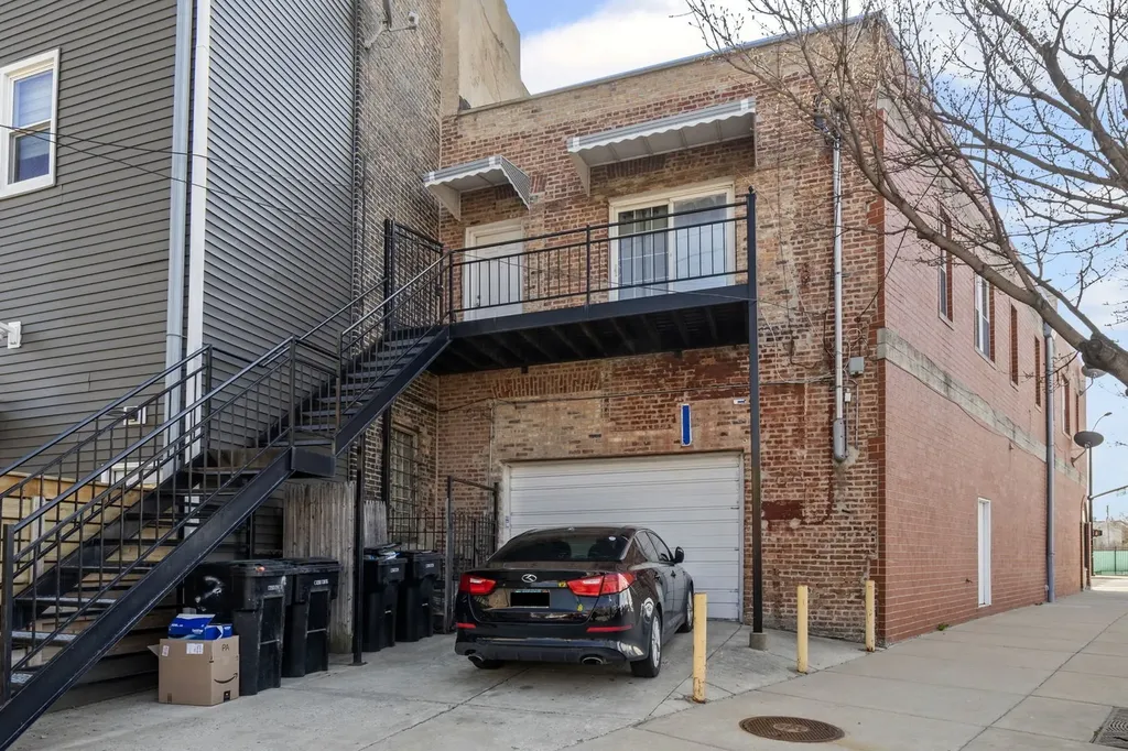 2514 South Blue Island Avenue Chicago IL 60608