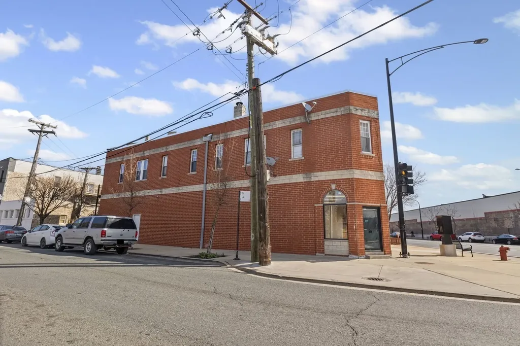 2514 South Blue Island Avenue Chicago IL 60608