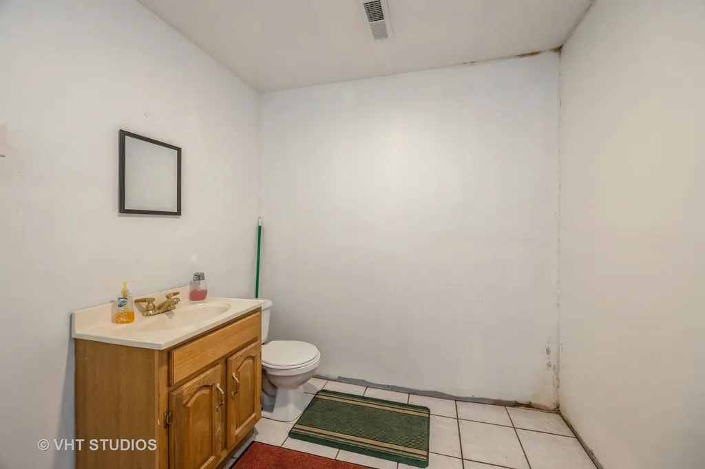 3515 West North Avenue Chicago IL 60647
