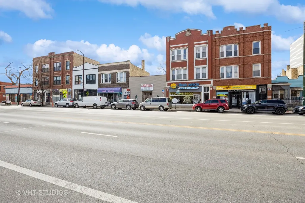 3515 West North Avenue Chicago IL 60647