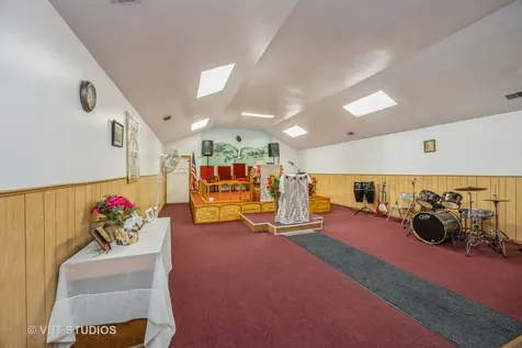 3515 West North Avenue Chicago IL 60647