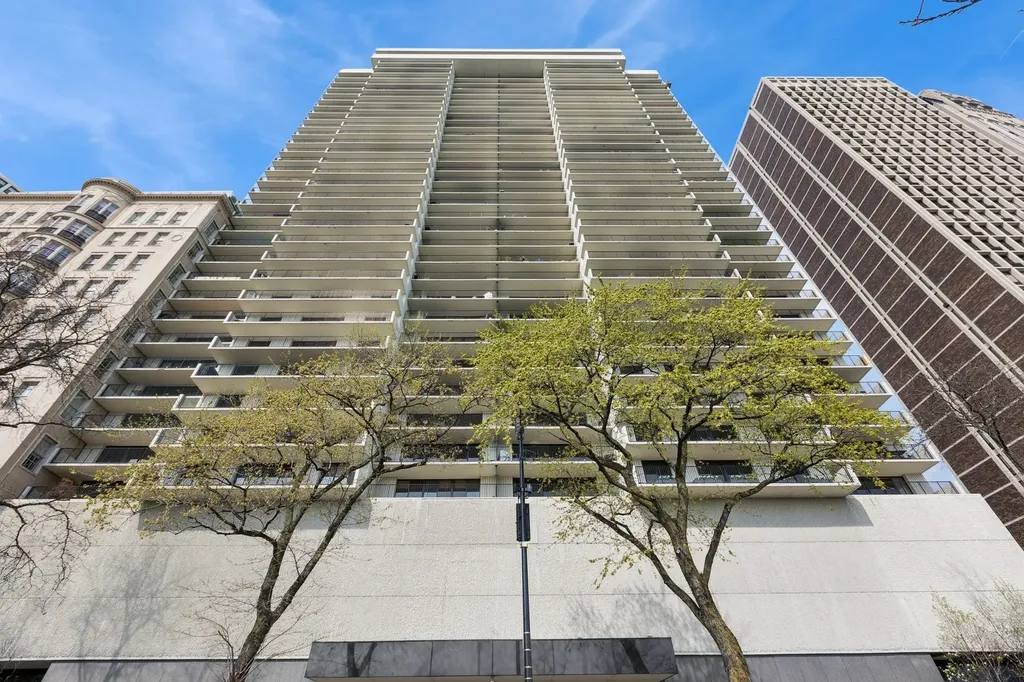 1212 North Lake Shore Drive Chicago IL 60610