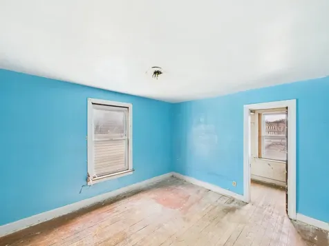 7144 South May Street Chicago IL 60621