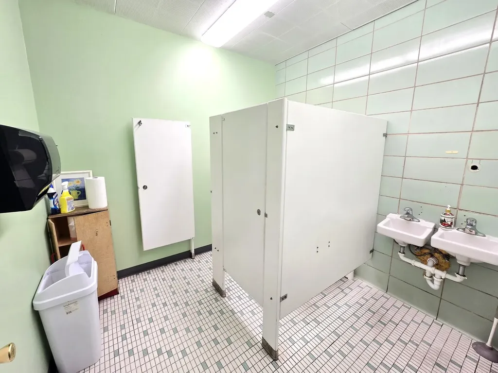 301 West 31st Street Chicago IL 60616