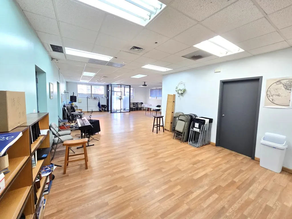 301 West 31st Street Chicago IL 60616