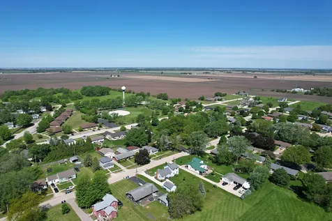 605 East Street Mazon IL 60444