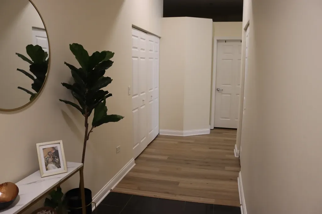 8 West Monroe Street Chicago IL 60603