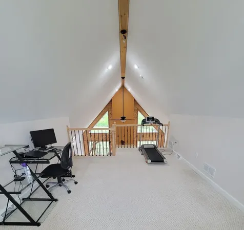 7648 North Indian Ridge Road East Dubuque IL 61025