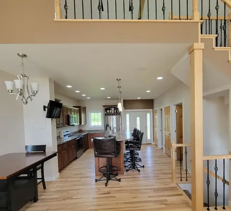 7648 North Indian Ridge Road East Dubuque IL 61025