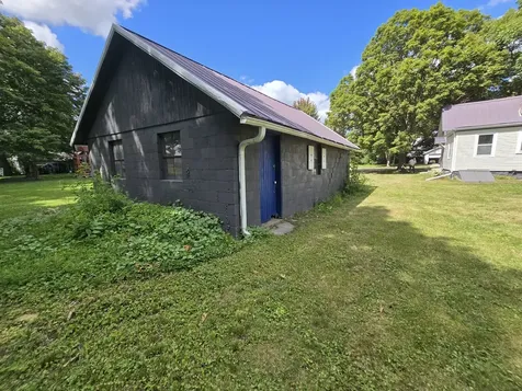 103 West Cherokee Avenue W Shabbona IL 60550