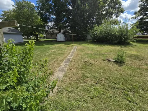 103 West Cherokee Avenue W Shabbona IL 60550