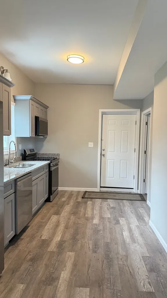 1506 West 109th Place Chicago IL 60643