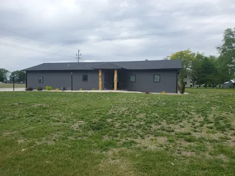 507 North Secor Street Gilman IL 60938