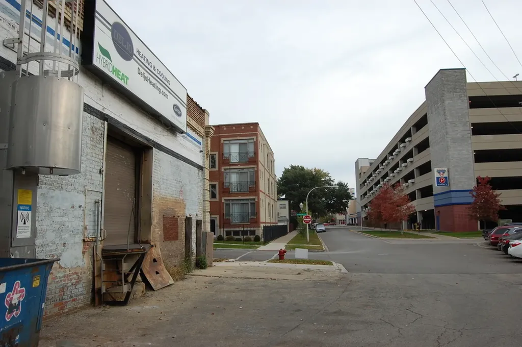 2700 North Campbell Avenue Chicago IL 60647
