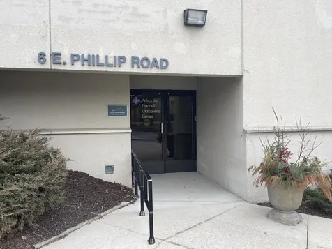 6 East Phillip Road Vernon Hills IL 60061