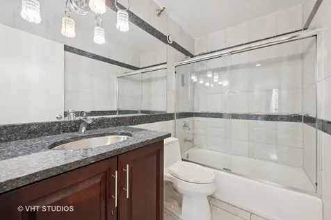 1122 North Clark Street Chicago IL 60610