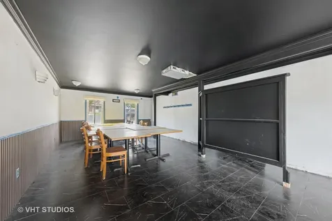 835 South River Street Aurora IL 60506
