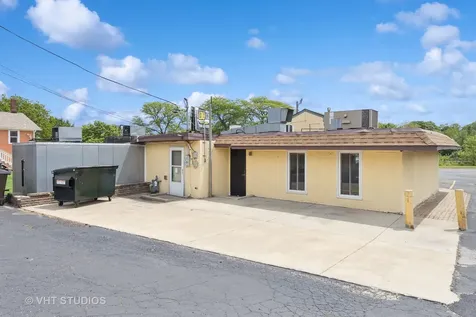 835 South River Street Aurora IL 60506