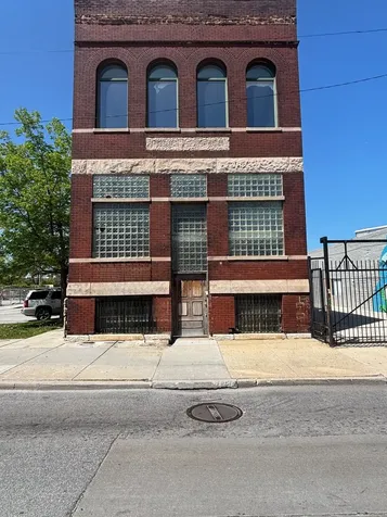 1312 West North Avenue Chicago IL 60642