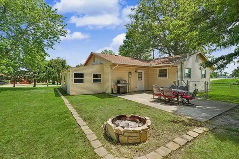 115 Choctaw Trail Loda IL 60948