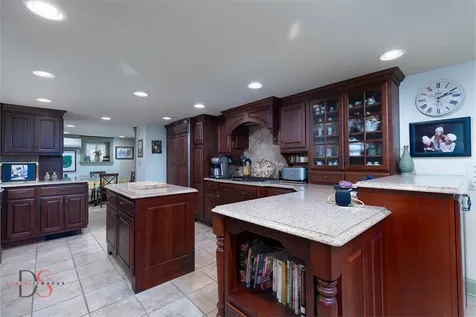 2011 Caton Road Ottawa IL 61350
