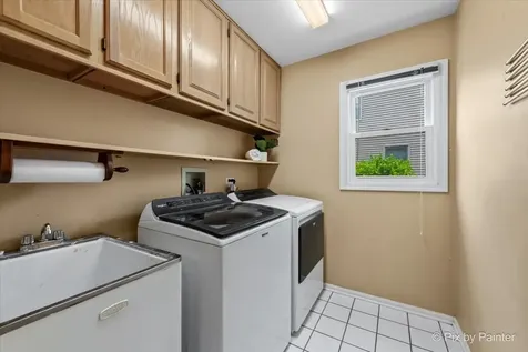 200 Ambria Drive Mundelein IL 60060