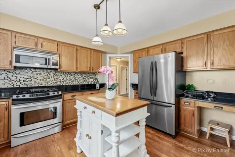 200 Ambria Drive Mundelein IL 60060