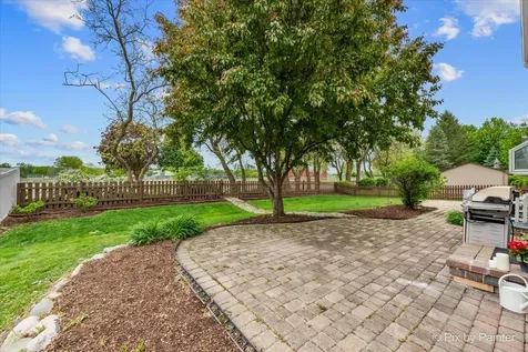 200 Ambria Drive Mundelein IL 60060