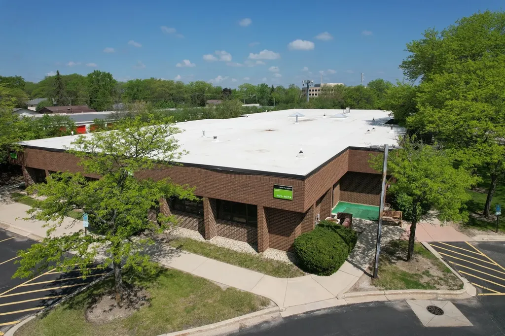 100 Hillcrest Boulevard Schaumburg IL 60195