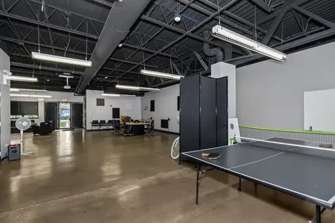 100 Hillcrest Boulevard Schaumburg IL 60195