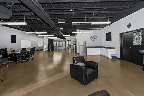 100 Hillcrest Boulevard Schaumburg IL 60195