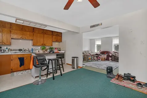 107 North Elm Street Gardner IL 60424