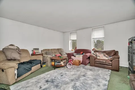 107 North Elm Street Gardner IL 60424