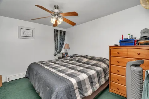 107 North Elm Street Gardner IL 60424