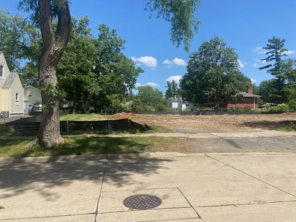451 South Garfield Terrace Lombard IL 60148