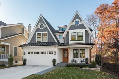 451 South Garfield Terrace Lombard IL 60148