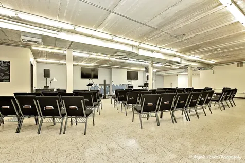 222 North County Street Waukegan IL 60085