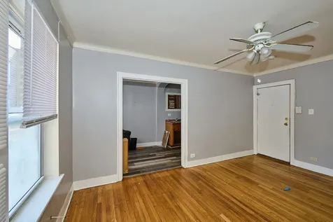 5636-48 West Division Street Chicago IL 60651