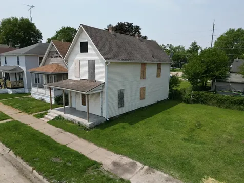 283 North West Avenue Kankakee IL 60901