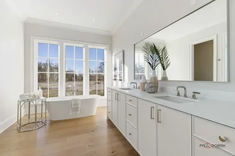 725 Tamarack Trail Lake Forest IL 60045