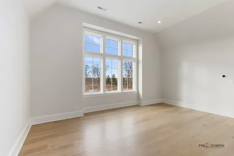 725 Tamarack Trail Lake Forest IL 60045