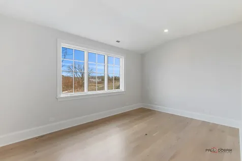 725 Tamarack Trail Lake Forest IL 60045