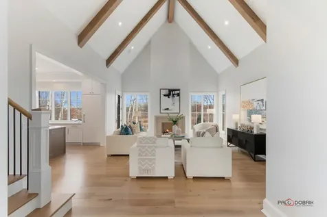 725 Tamarack Trail Lake Forest IL 60045