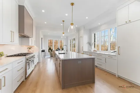725 Tamarack Trail Lake Forest IL 60045