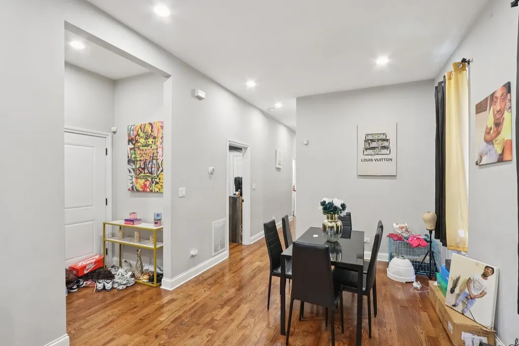 4308 West Adams Street Chicago IL 60624