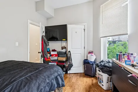4308 West Adams Street Chicago IL 60624