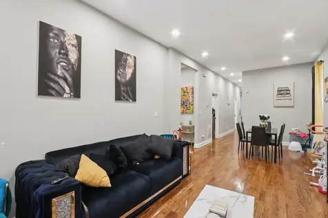 4308 West Adams Street Chicago IL 60624