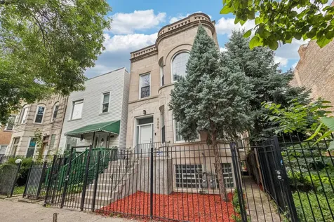 4308 West Adams Street Chicago IL 60624
