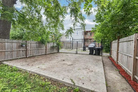 4308 West Adams Street Chicago IL 60624