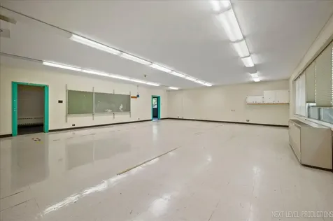 331 George Street West Chicago IL 60185